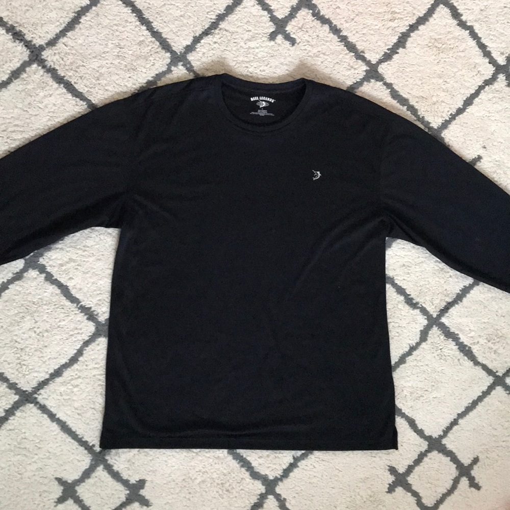 Large black long sleeve reel legends fishing shirt